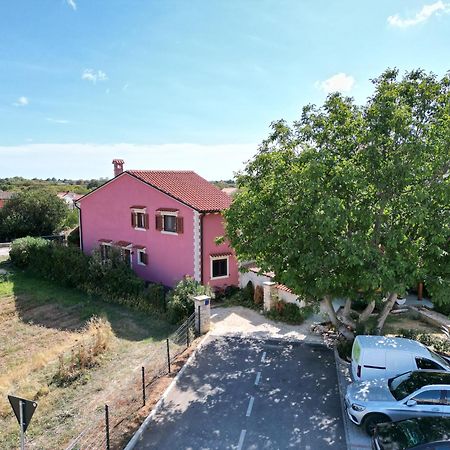 Magic Holiday Apartment Бале Экстерьер фото